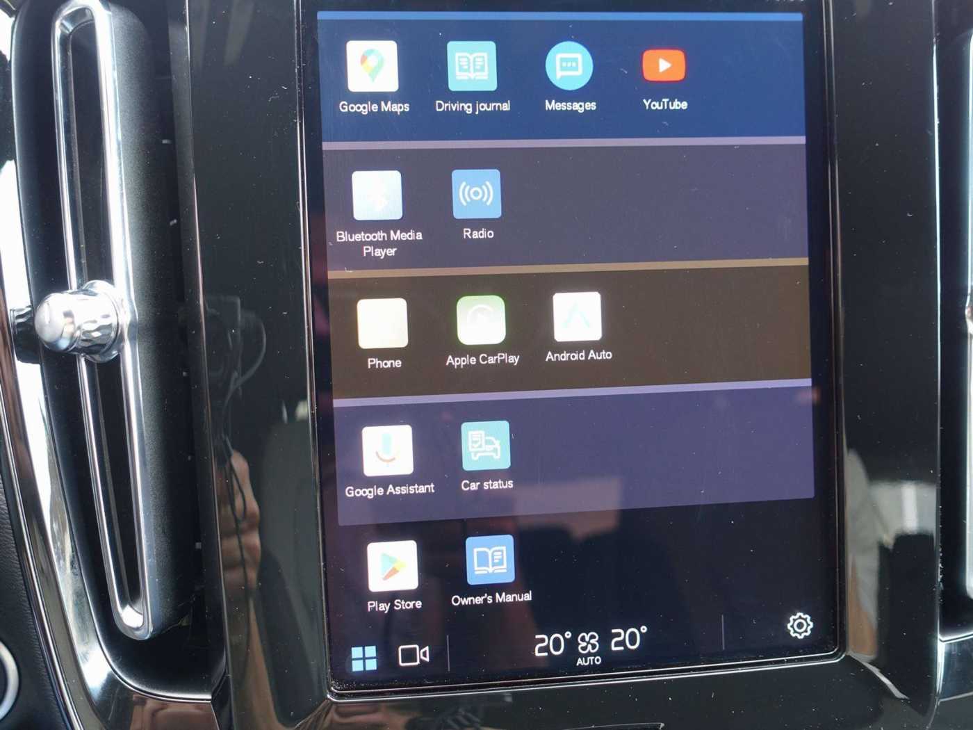 Volvo  Core B3 Mild-Hybrid/Kamera/Carplay