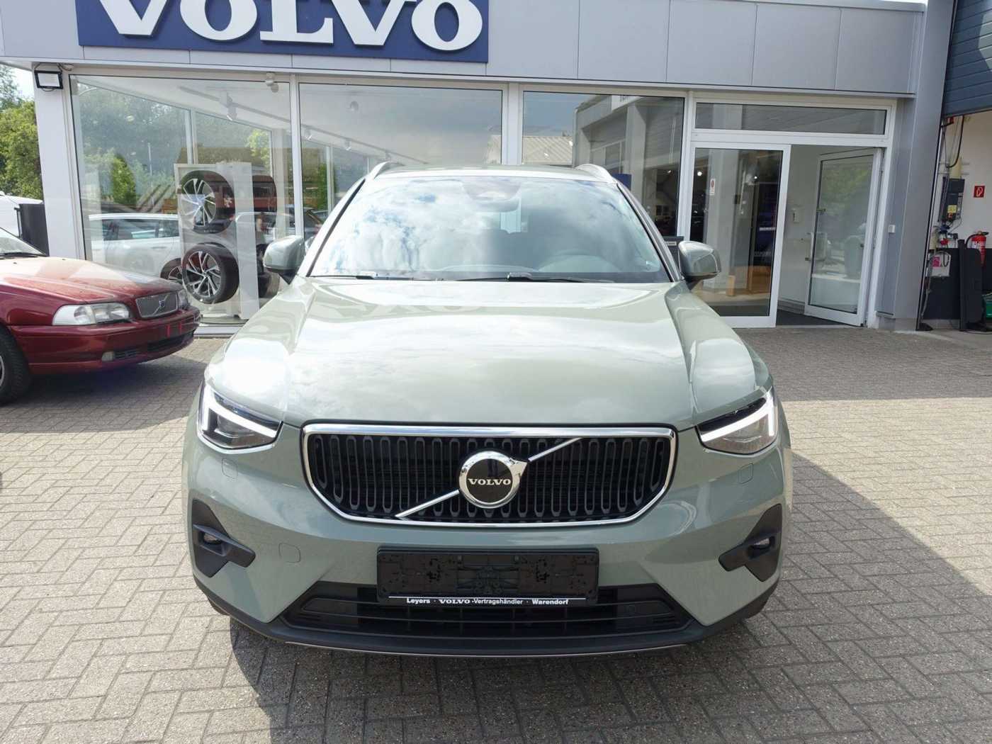 Volvo  Core B3 Mild-Hybrid/Kamera/Carplay