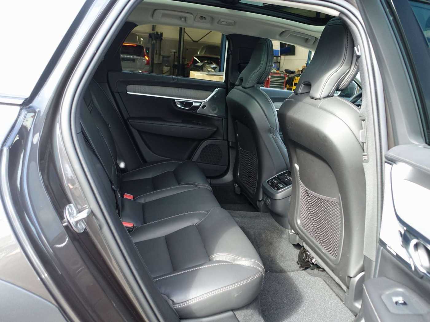 Volvo  Ultimate B5 AWD/Massage/B&W