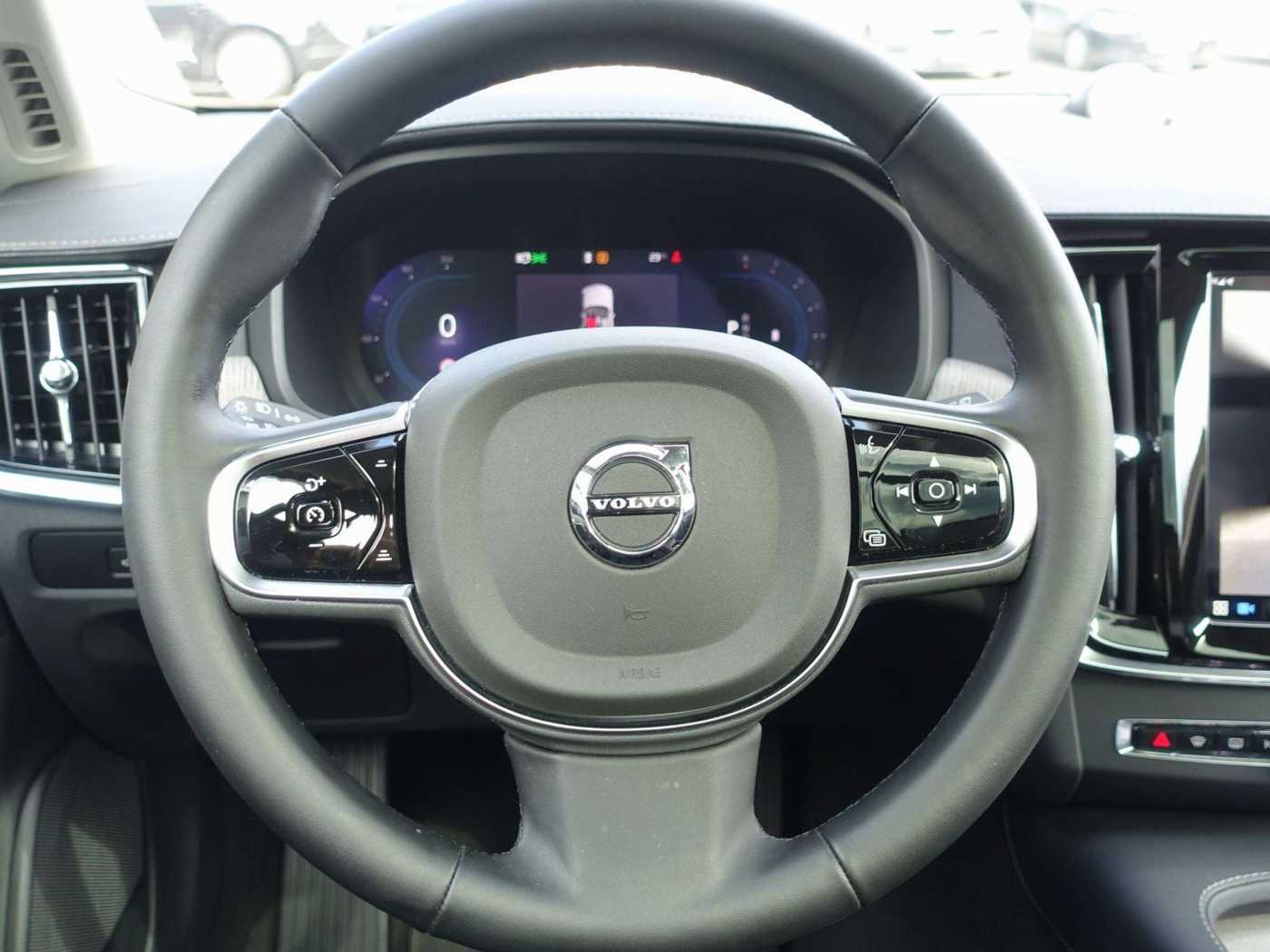 Volvo  Ultimate B5 AWD/Massage/B&W