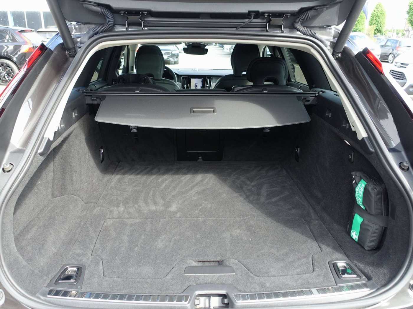 Volvo  Ultimate B5 AWD/Massage/B&W
