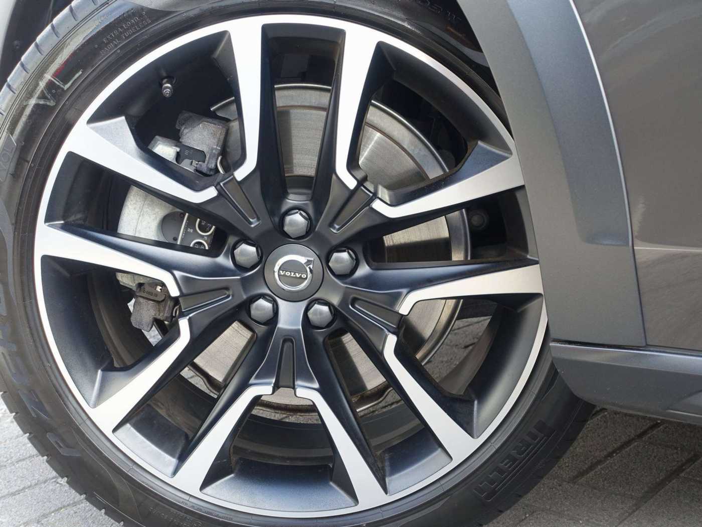 Volvo  Ultimate B5 AWD/Massage/B&W
