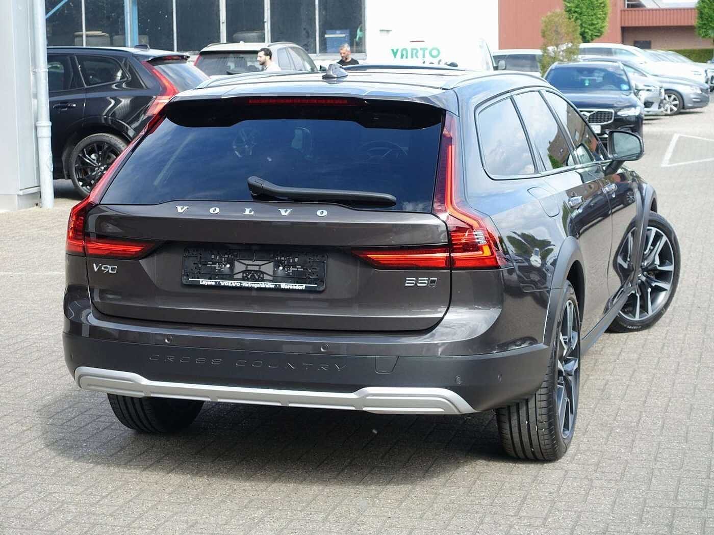 Volvo  Ultimate B5 AWD/Massage/B&W