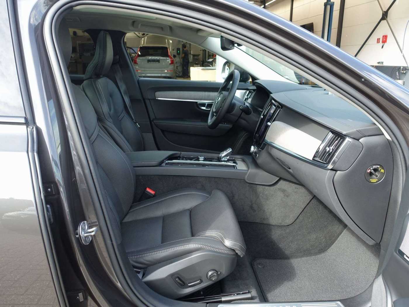 Volvo  Ultimate B5 AWD/Massage/B&W