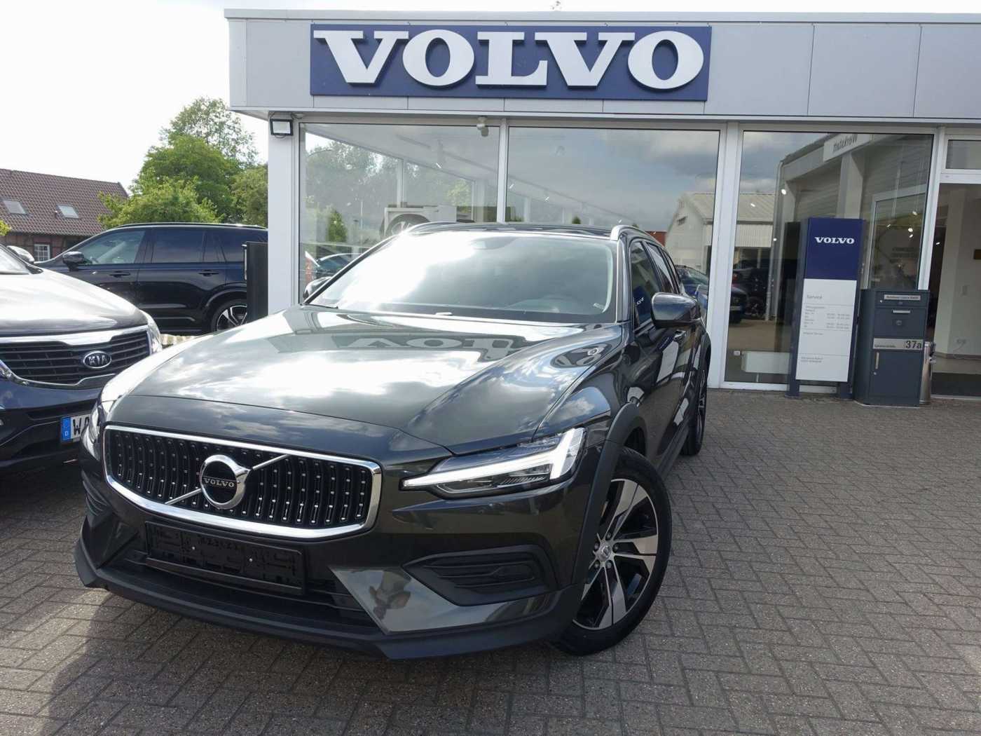 Volvo  B4 AWD Pro/AHK/Kamera/Memory