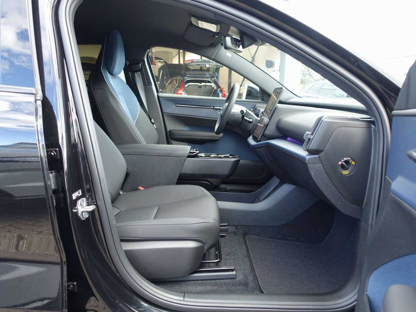 Volvo  Plus, Twin Motor Performance/Kamera/H&K/BLS