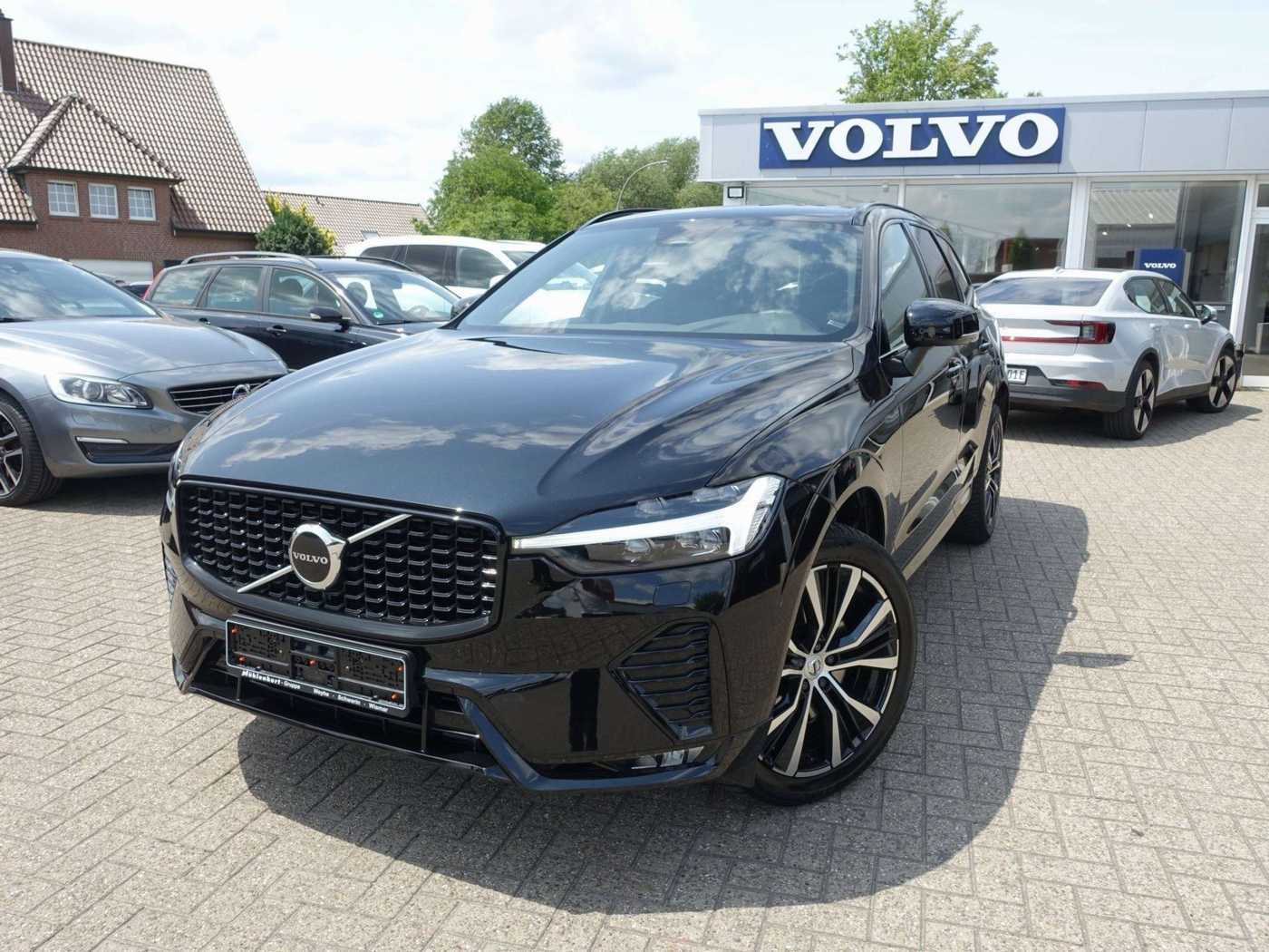 Volvo  B4 AWD Dark/Kamera/H&K/BLIS/Memory/Carplay