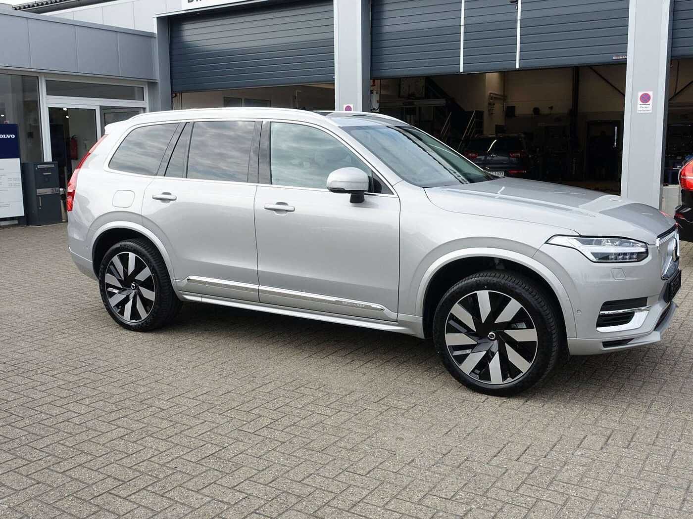 Volvo  Recharge Ultimate T8 AWD/Massage/FourC/B&W