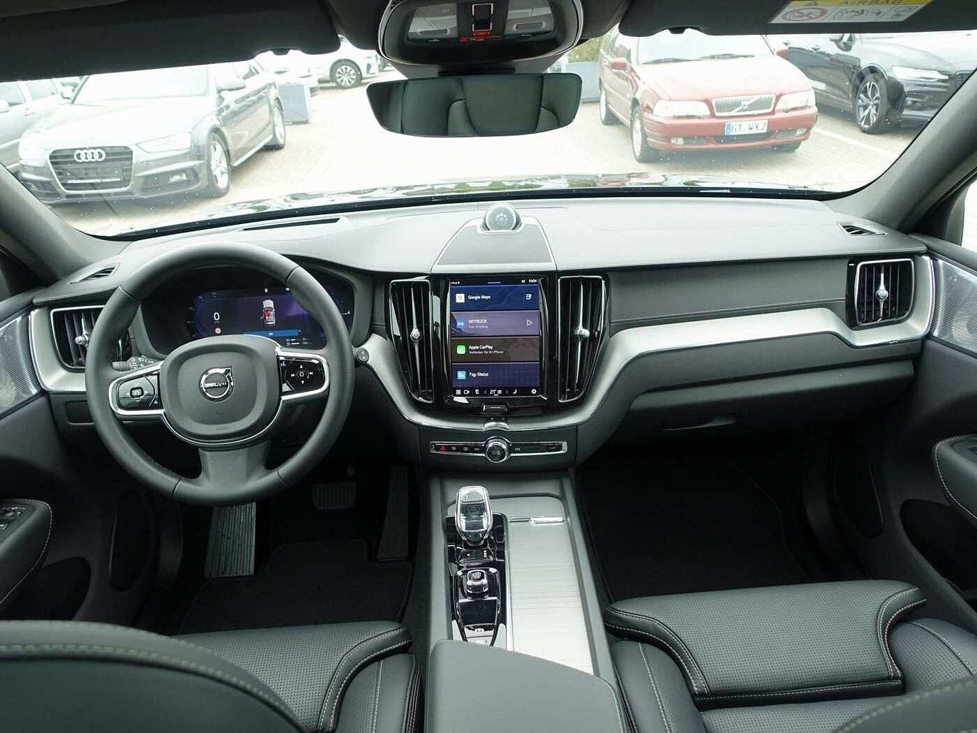 Volvo  Black Edition Ultra T8 AWD/360°Cam/Four-C