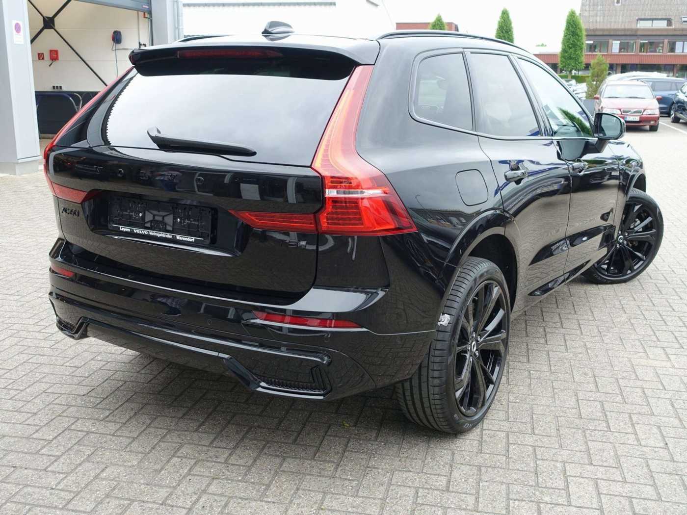 Volvo  Black Edition Ultra T8 AWD/360°Cam/Four-C