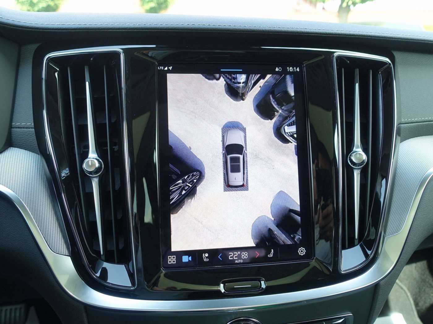 Volvo  Ultra T6 AWD Hybrid/360°Cam/AHK/Headup