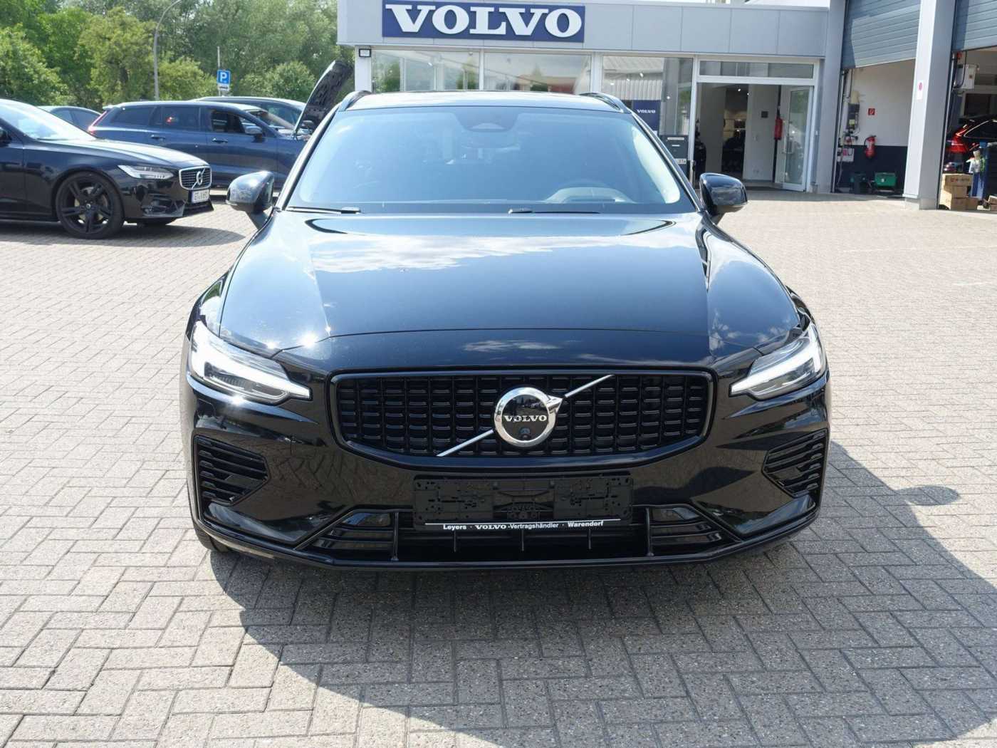 Volvo  Ultra T6 AWD Hybrid/360°Cam/AHK/Headup