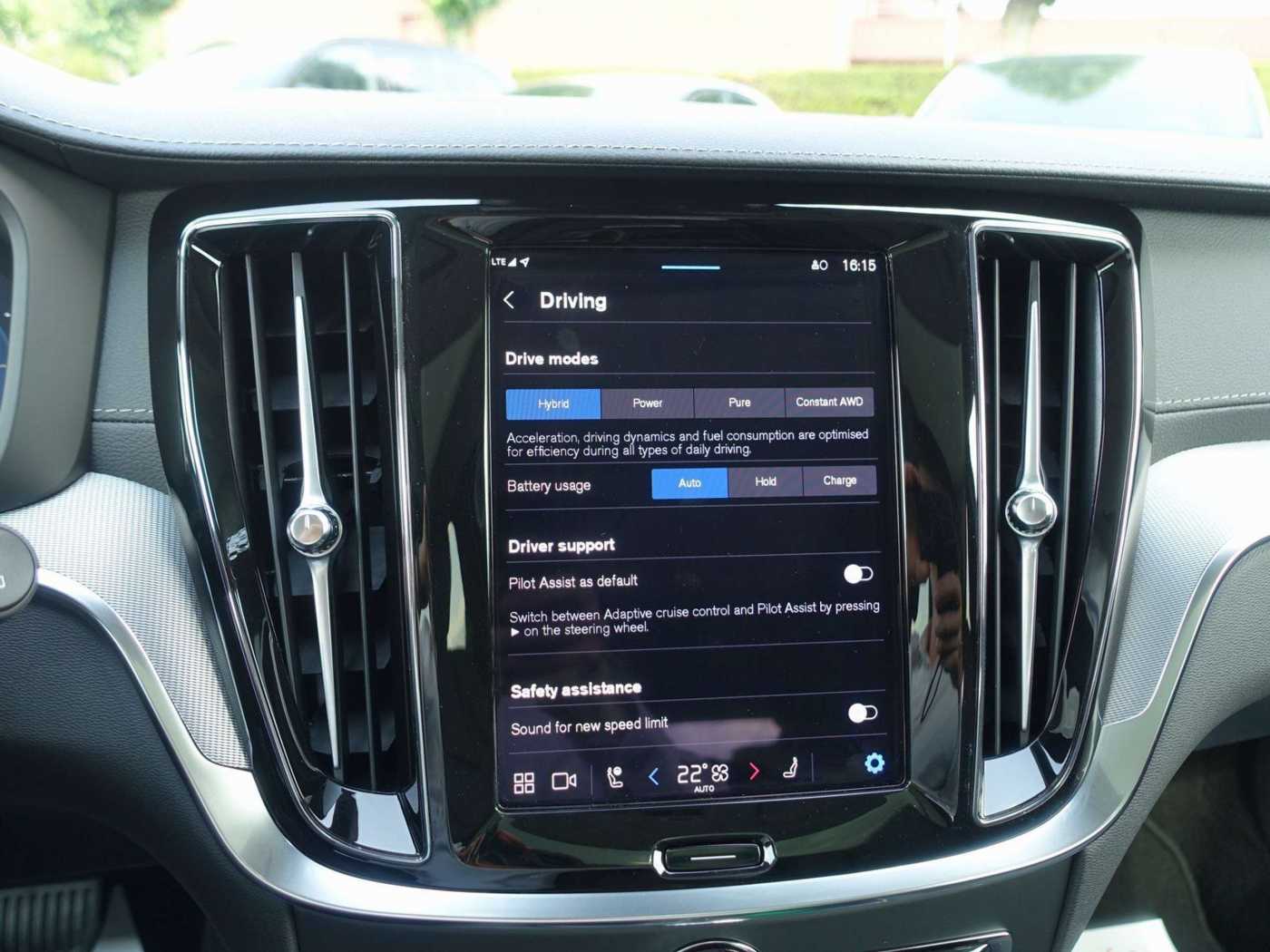 Volvo  Ultra T6 AWD Hybrid/360°Cam/AHK/Headup