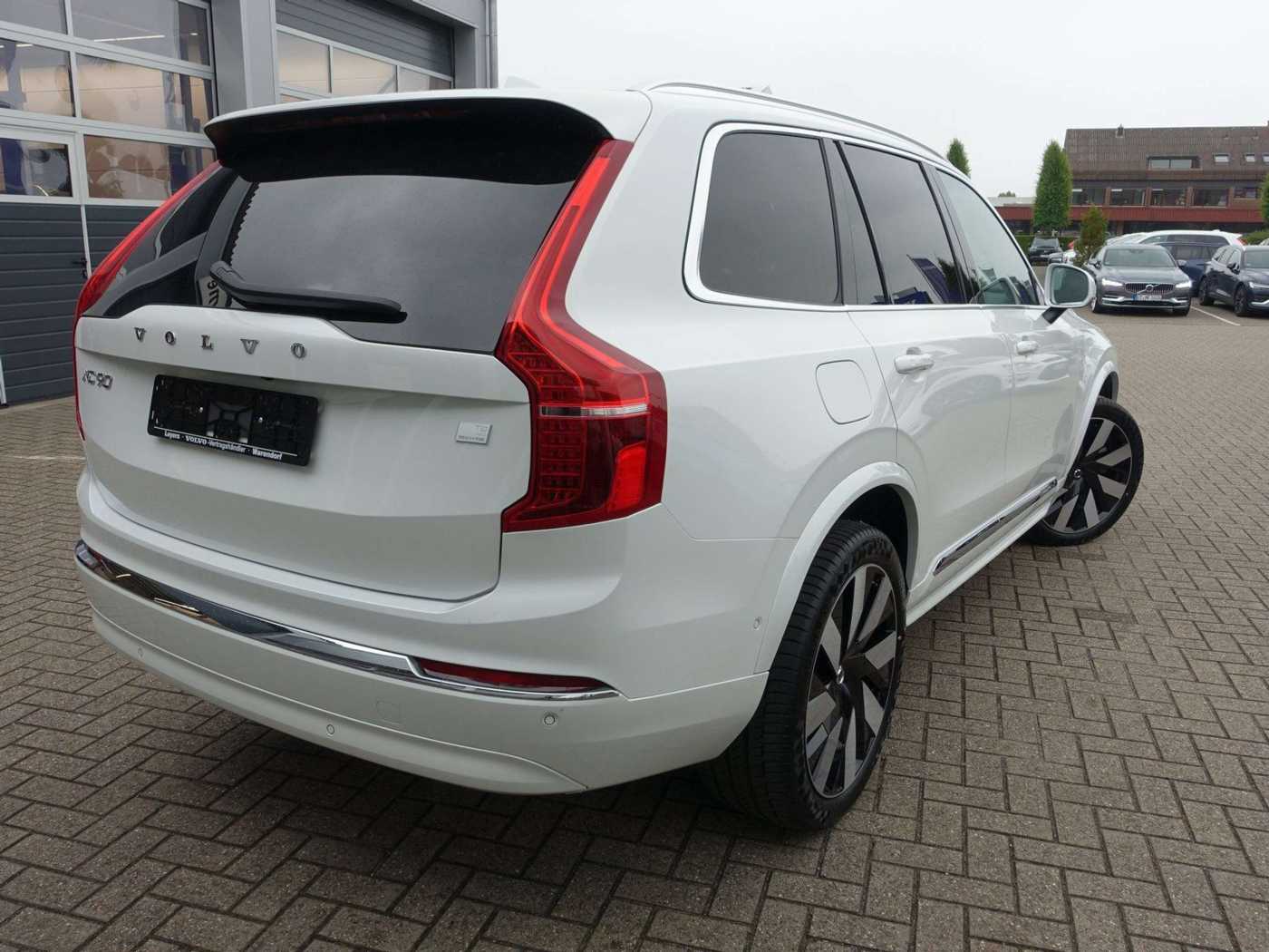 Volvo  Recharge Ultimate T8 AWD/B&W/Pano/360°/BLIS