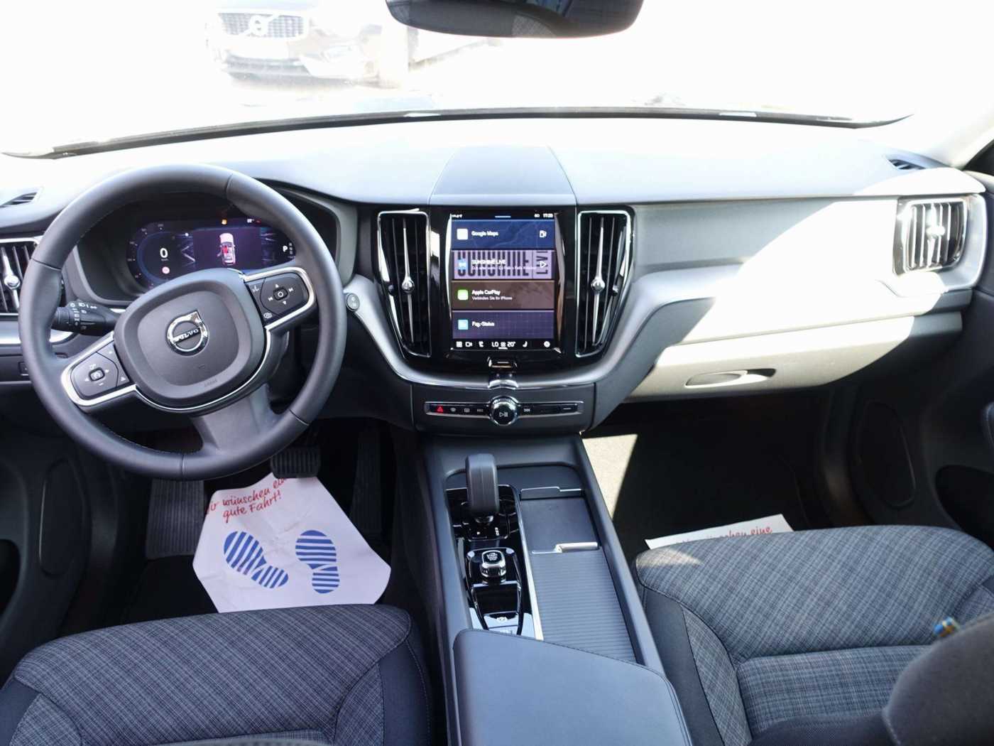 Volvo  Core B4/Kamera/Google/Winterpaket/Carplay