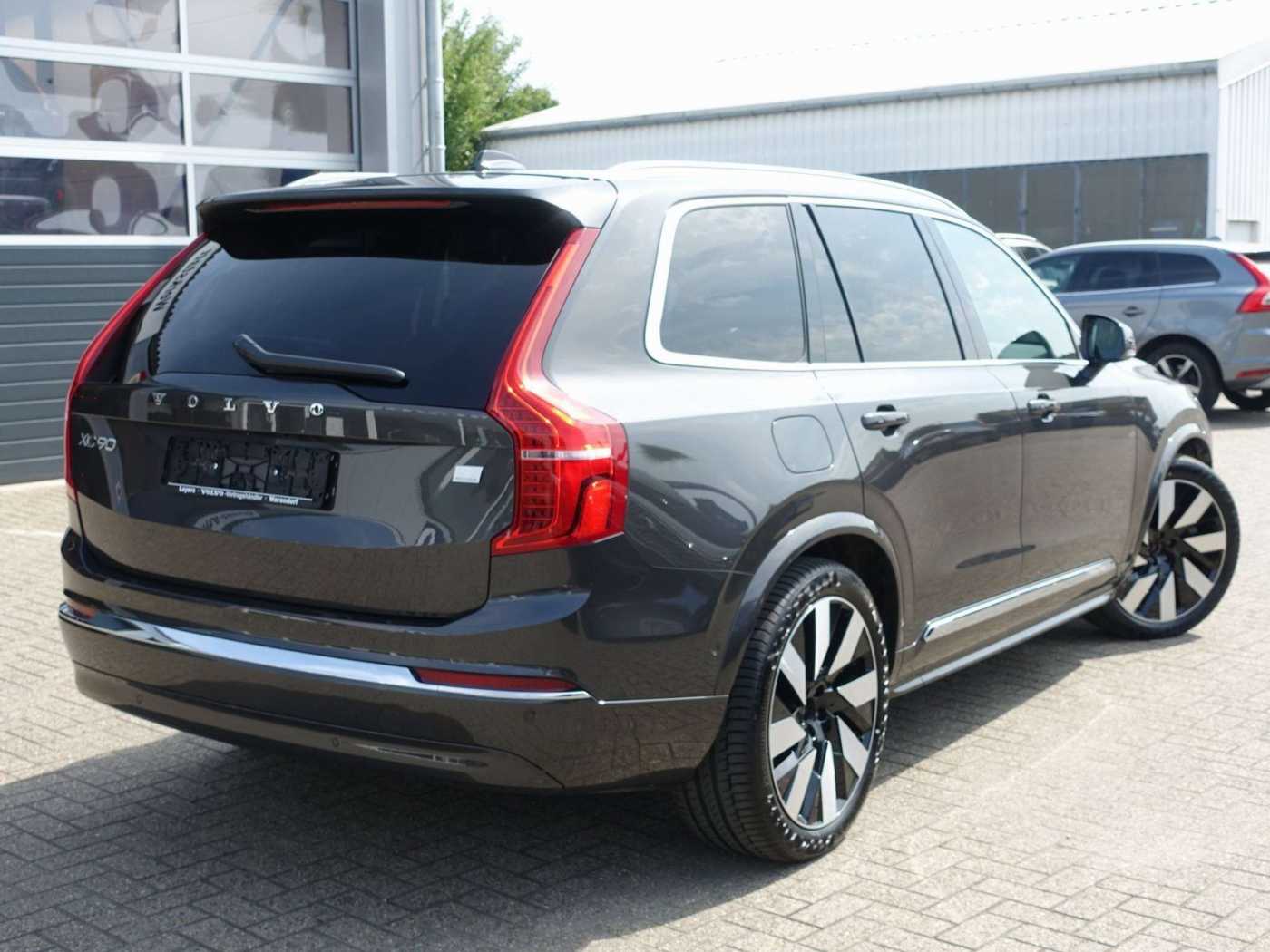 Volvo  Recharge Plus Bright T8 AWD PANO/FOUR-C/360
