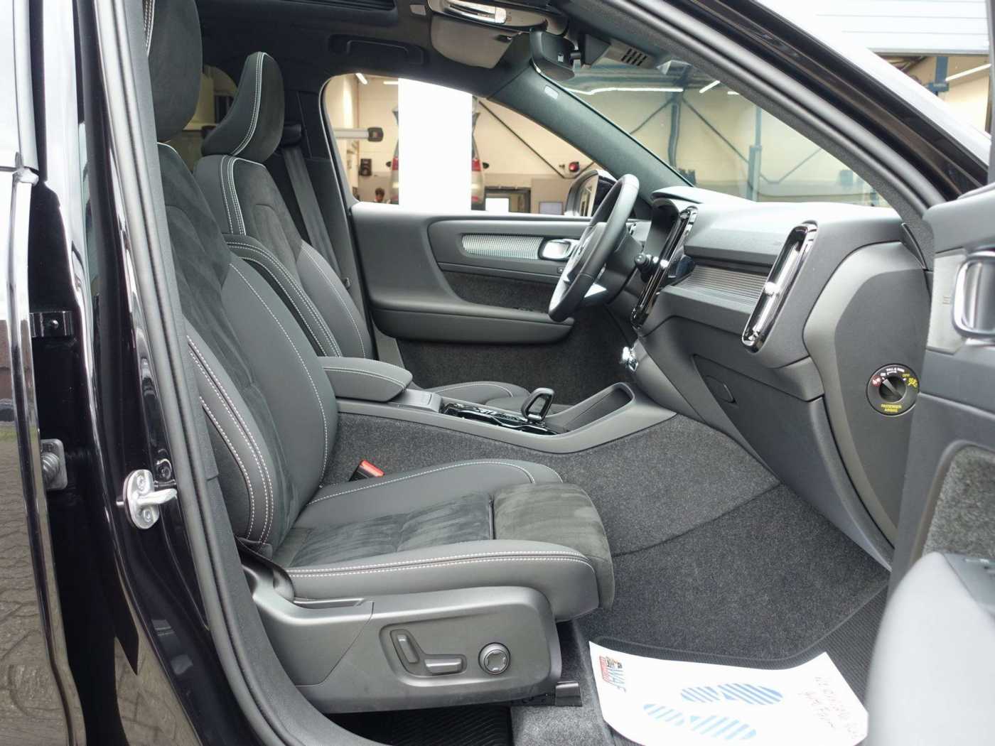 Volvo  Ultra B4 Mild-Hybrid/Dark/Kamera/H&K/BLIS