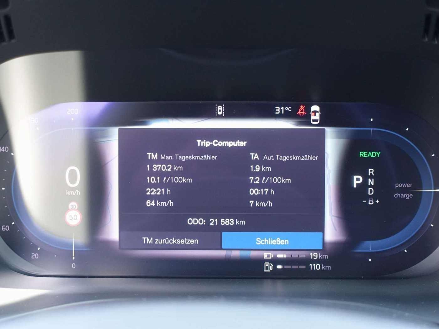 Volvo  Black Edition Plus T8 AWD/Pano/360°/H&K