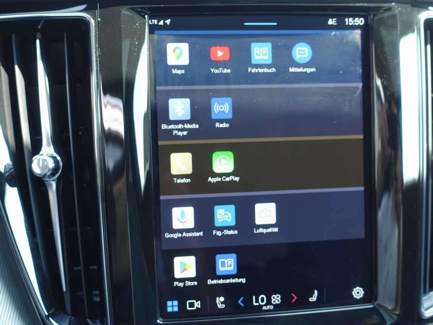 Volvo  Black Edition Plus T8 AWD/Pano/360°/H&K