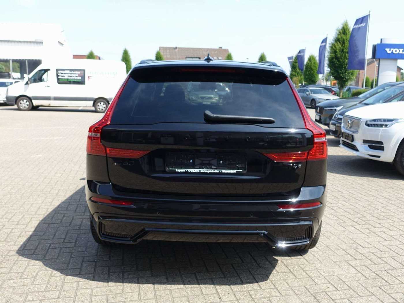 Volvo  Black Edition Plus T8 AWD/Pano/360°/H&K