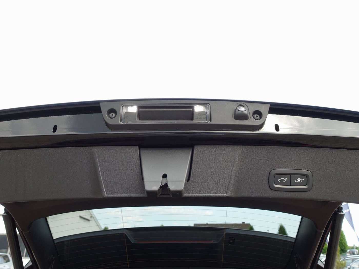 Volvo  Recharge T4 Recharge Plus Dark/Kamera/H&K