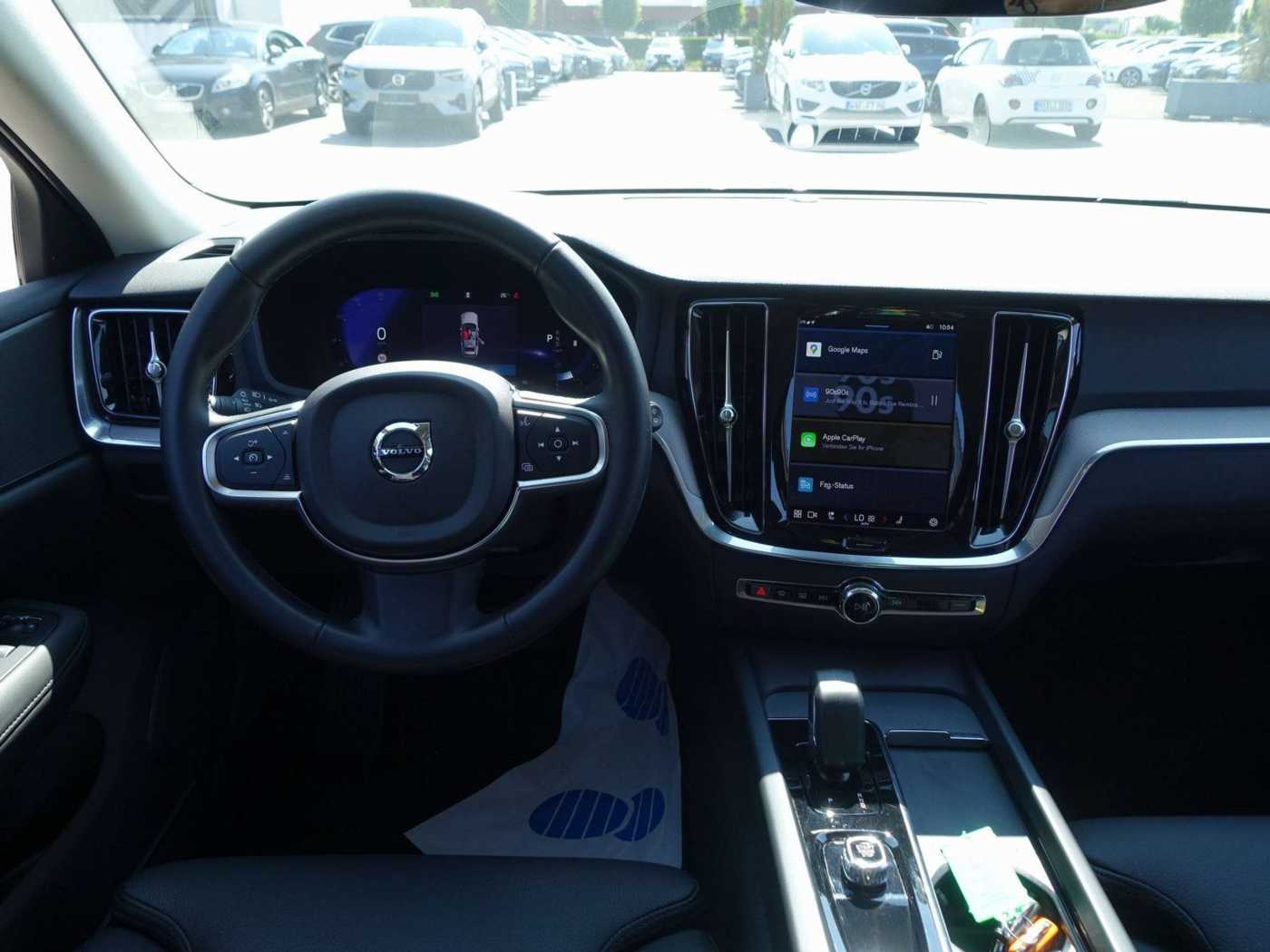 Volvo  Core B4/StndHz/Memory/AHK/Kamera/Carplay