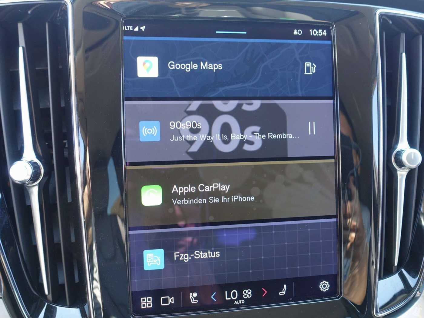 Volvo  Core B4/StndHz/Memory/AHK/Kamera/Carplay