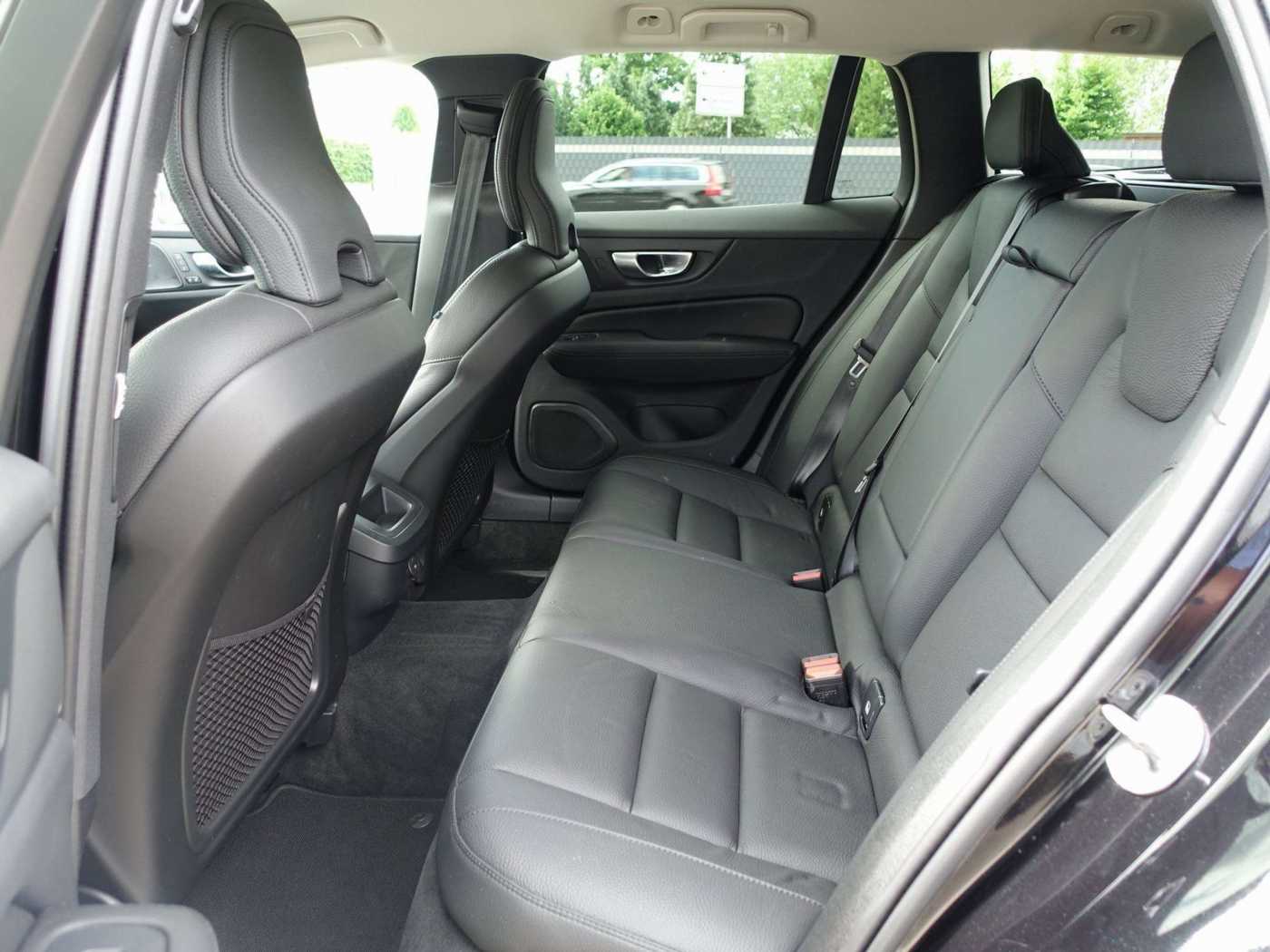 Volvo  CC Diesel Cross Country Plus/360°Cam/Standhz.