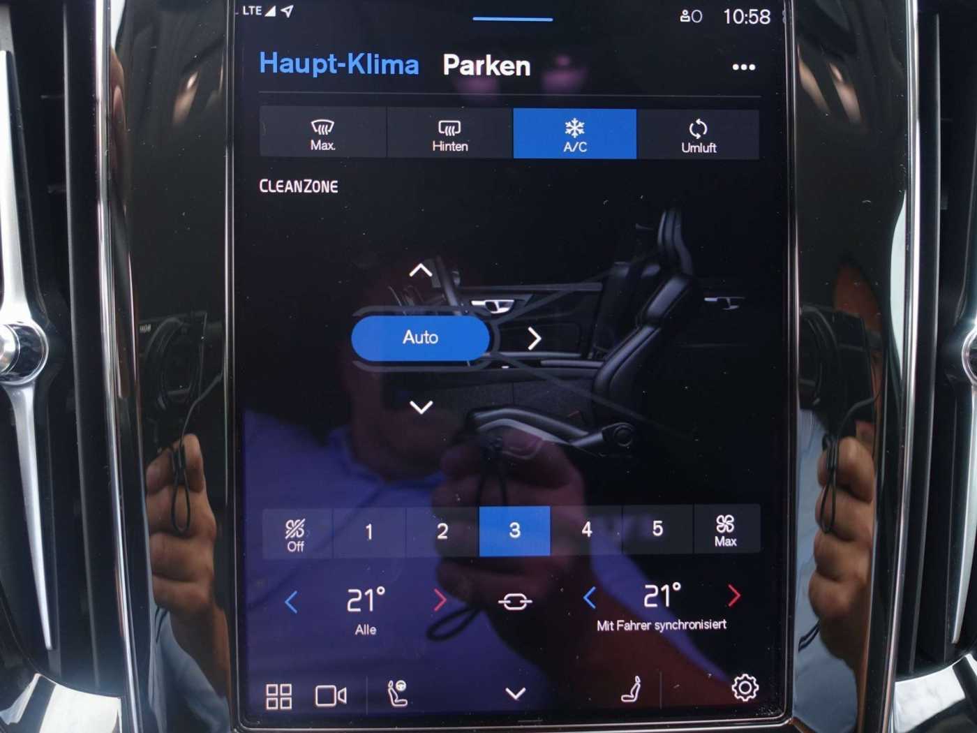 Volvo  CC Diesel Cross Country Plus/360°Cam/Standhz.