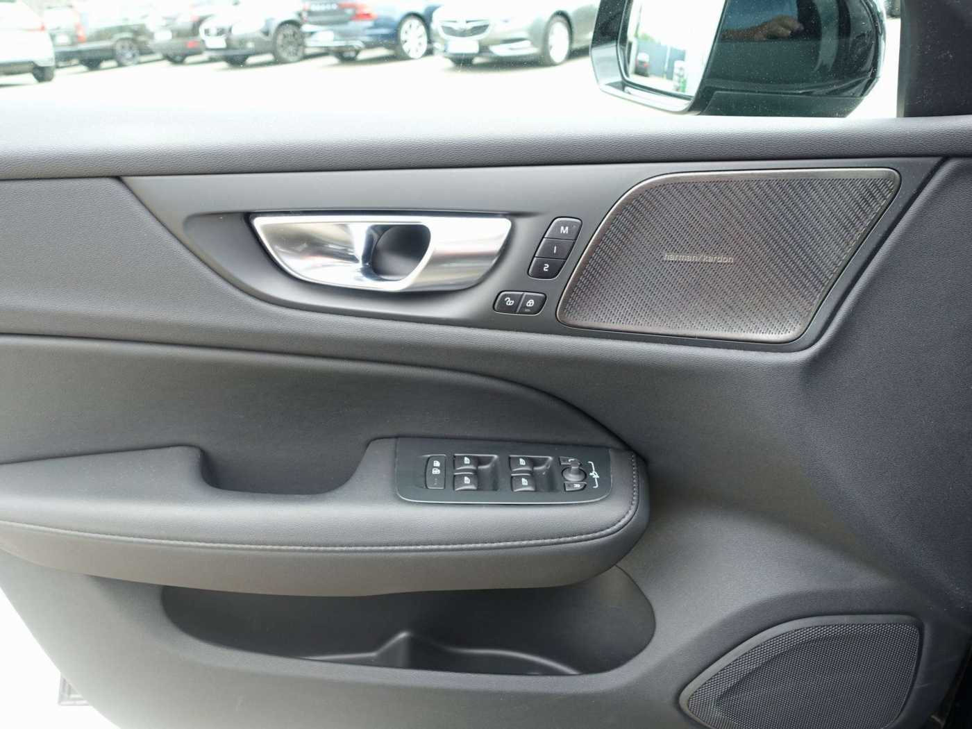 Volvo  CC Diesel Cross Country Plus/360°Cam/Standhz.