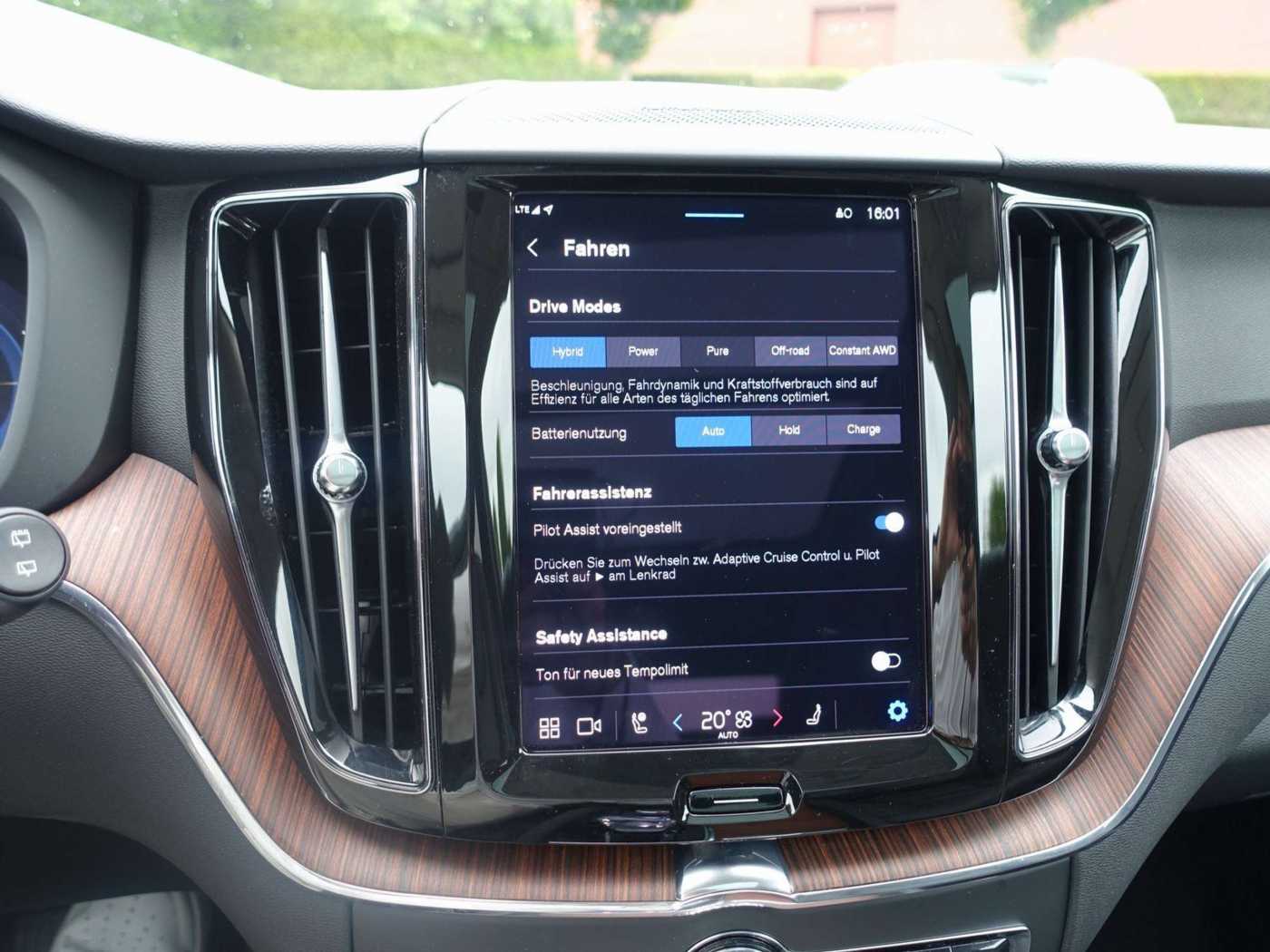 Volvo  Recharge Plus T8 AWD/Pano/H&K/FourC/360°