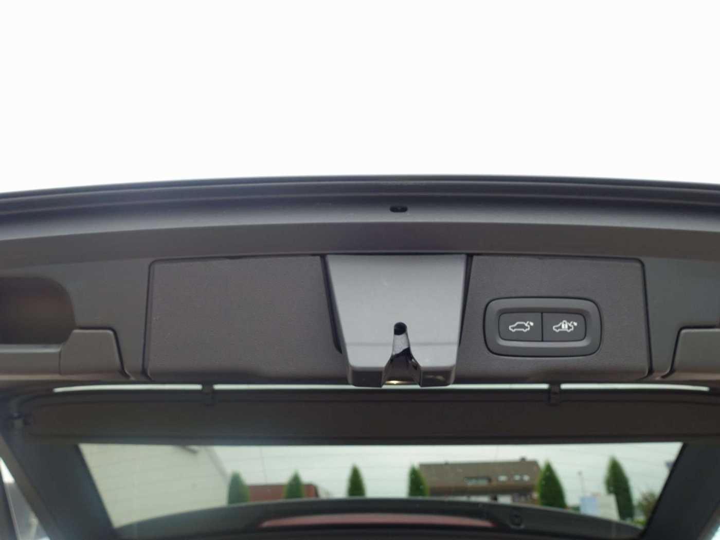 Volvo  Recharge Plus T8 AWD/Pano/H&K/FourC/360°