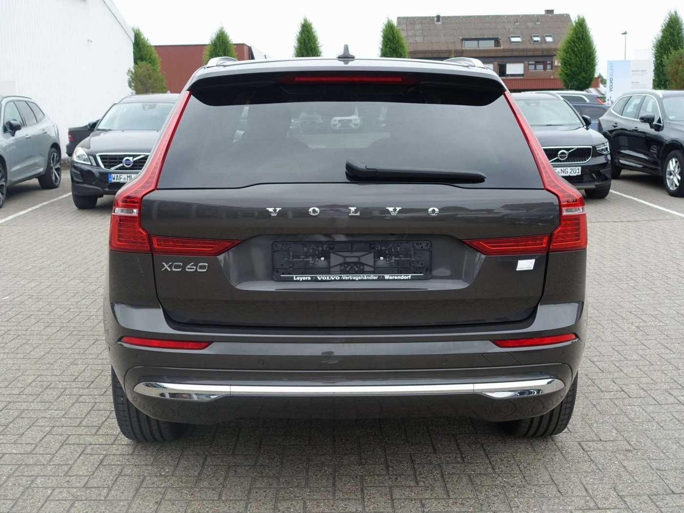 Volvo  Recharge Plus T8 AWD/Pano/H&K/FourC/360°
