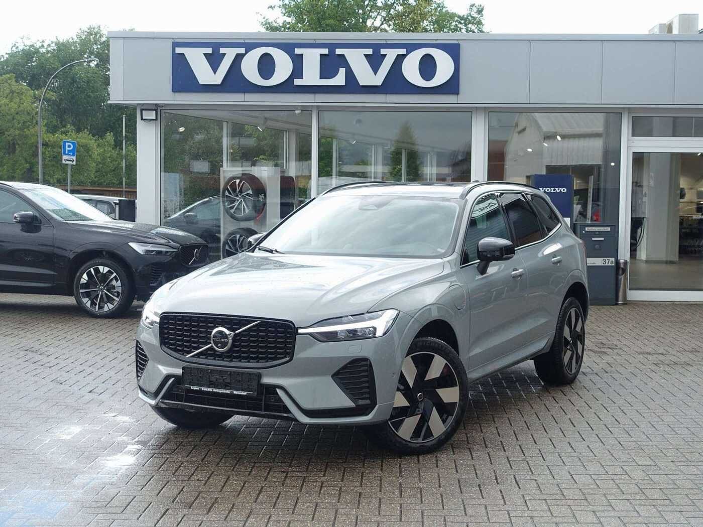 Volvo  Ultra Dark T6 AWD Plug-in Hybrid HUD/B&W