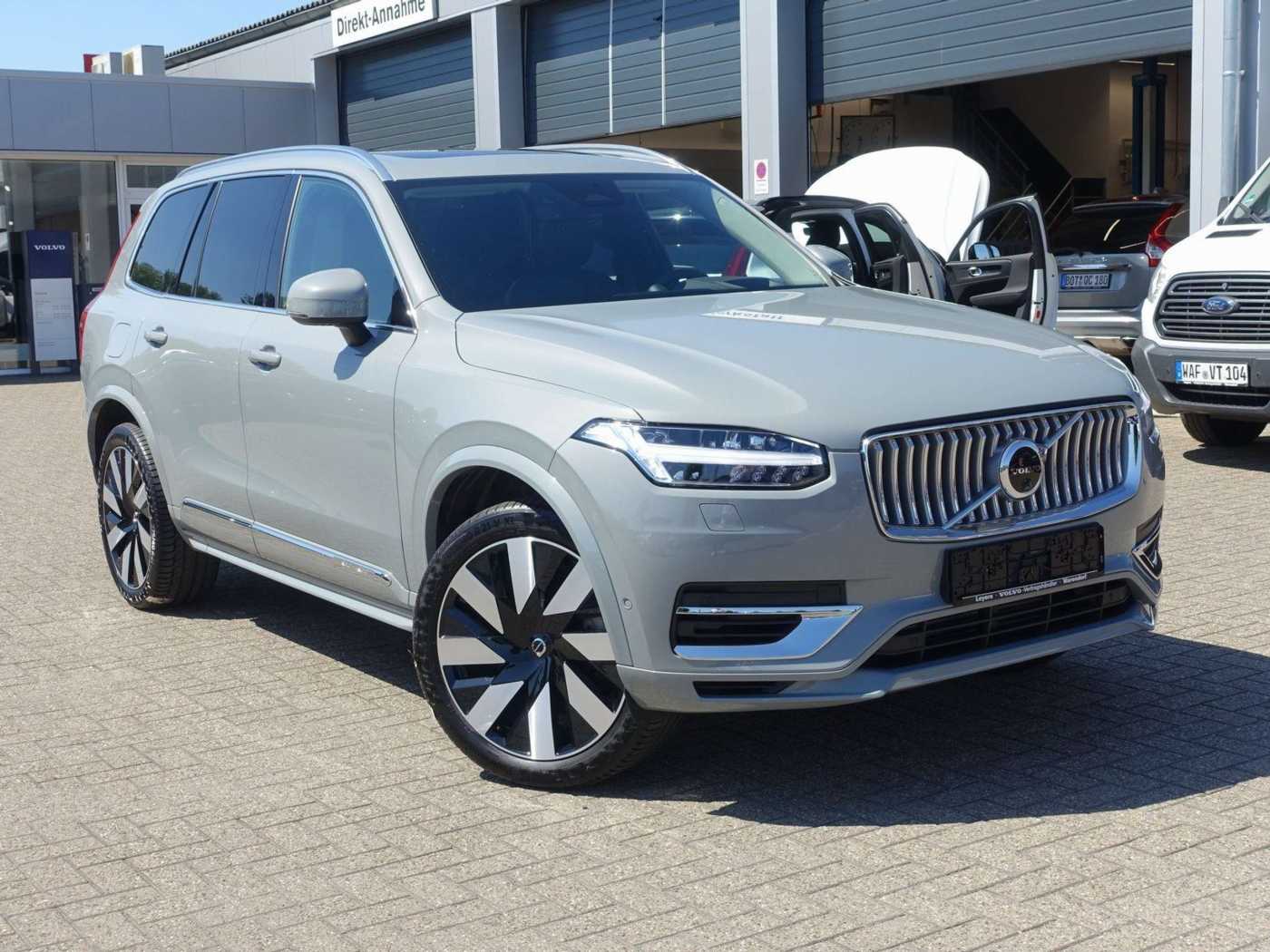 Volvo  Recharge Ultimate Bright T8 AWD PANO/B&W