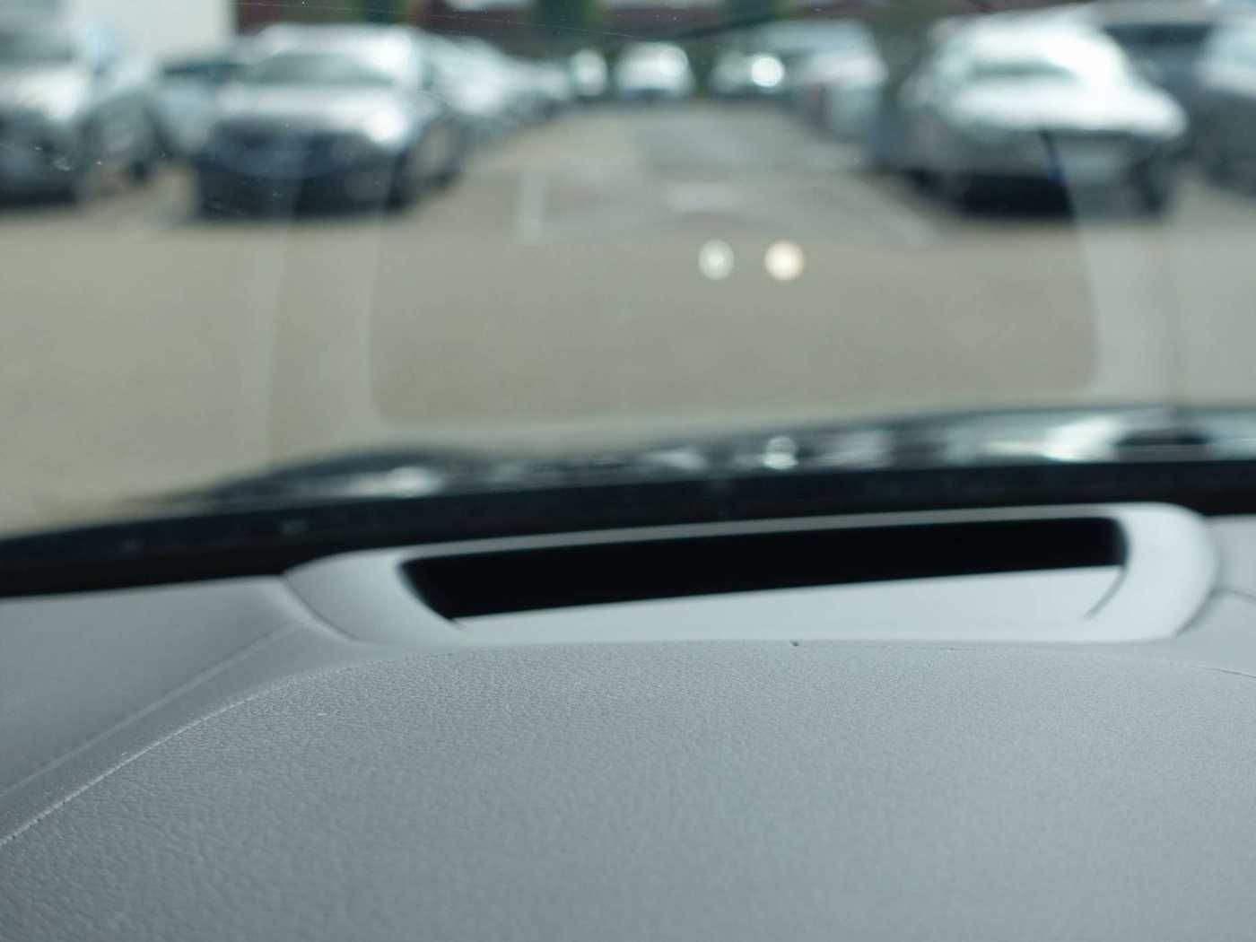 Volvo  Ultimate B5 AWD Dark/Pano/H&K/BLIS/Memory