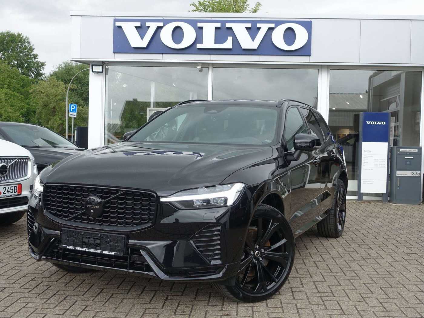 Volvo  Black Edition Ultra T6 AWD/B&W/HeadUP/FourC