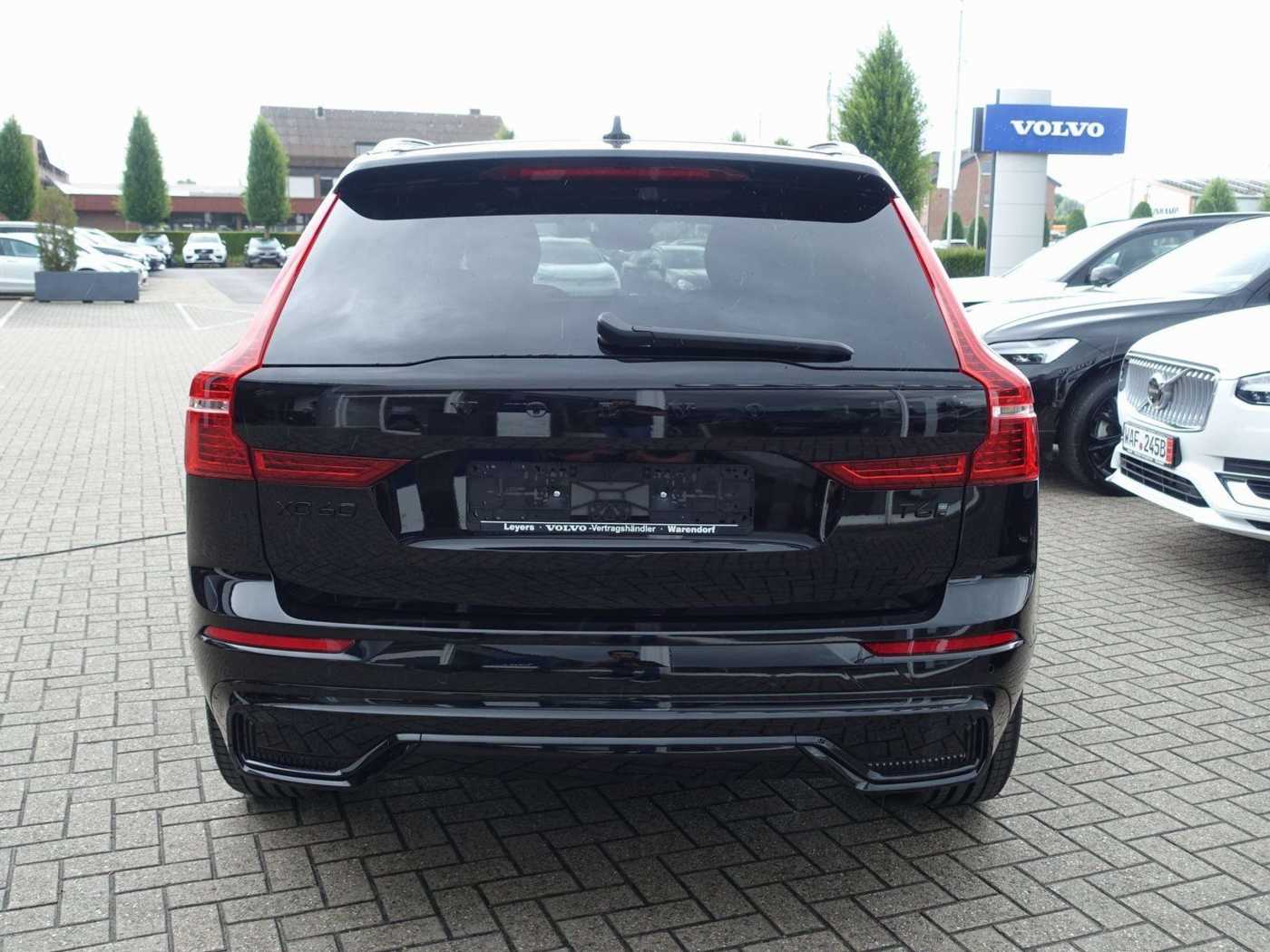 Volvo  Black Edition Ultra T6 AWD/B&W/HeadUP/FourC