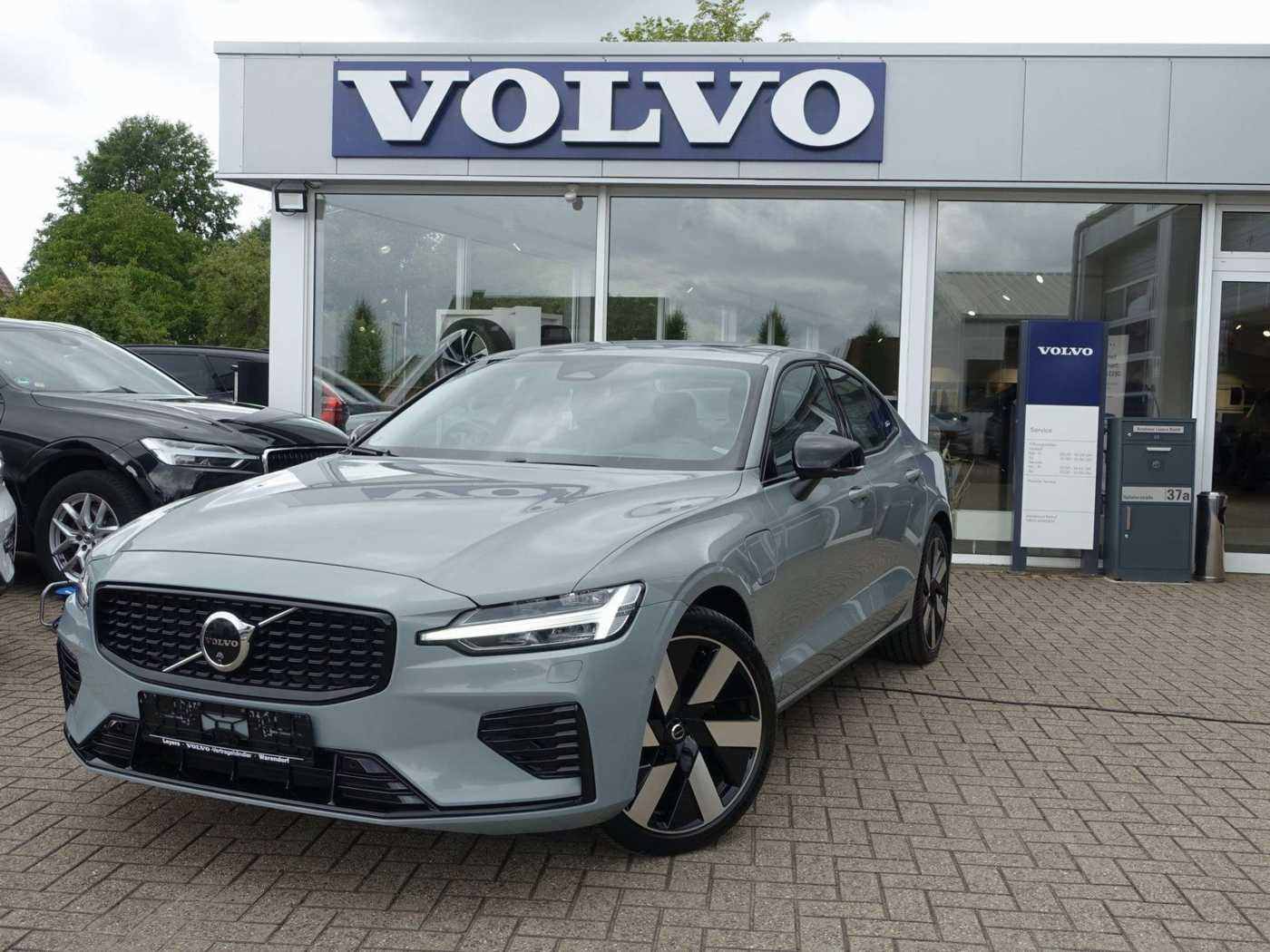 Volvo  Recharge Ultimate T8 AWD/Massage/B&W/360°
