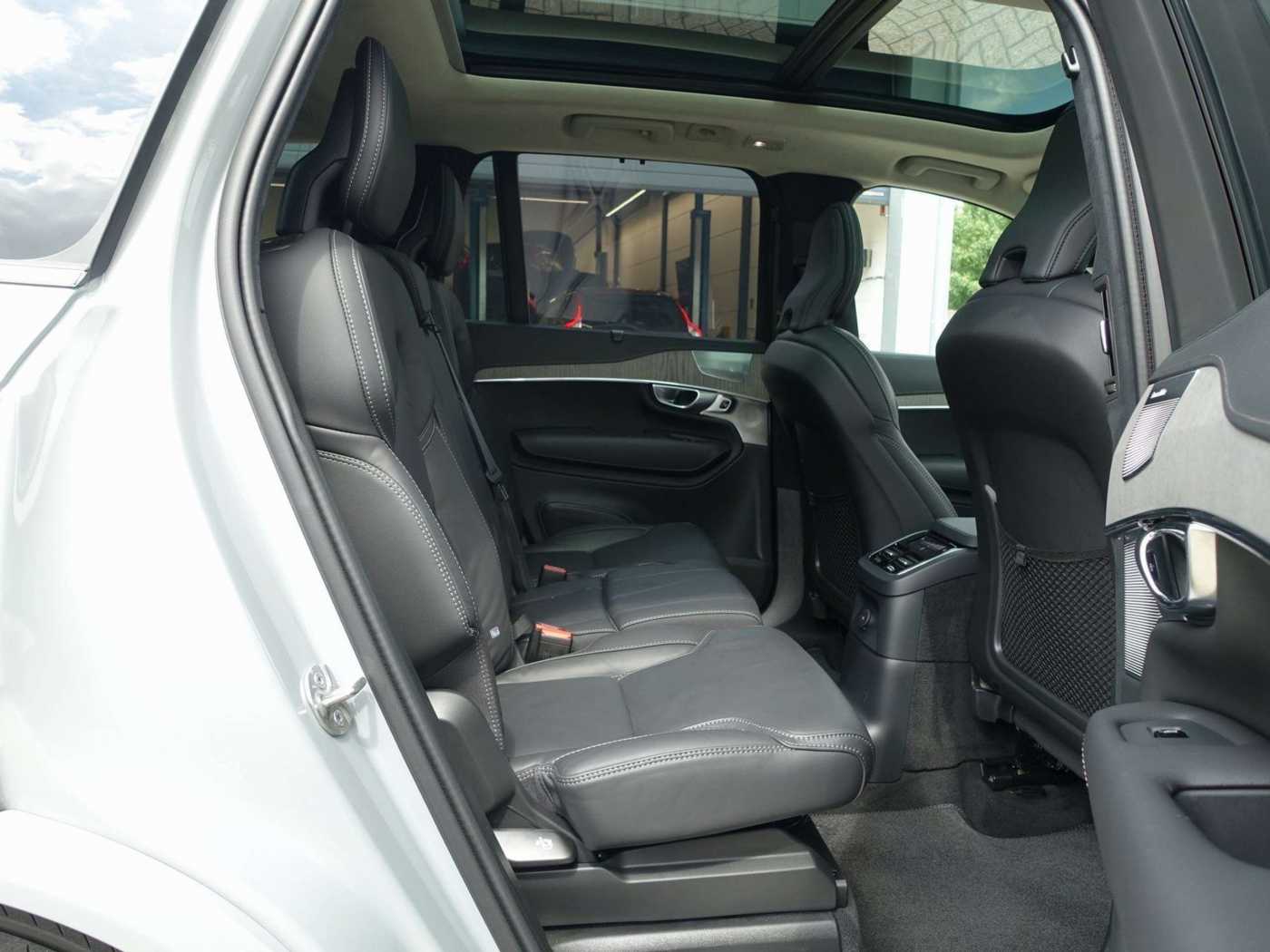 Volvo  Recharge Ultimate T8 AWD/Massage/Pano/B&W