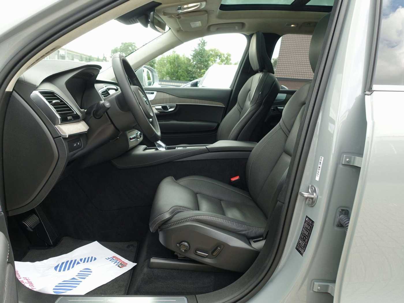 Volvo  Recharge Ultimate T8 AWD/Massage/Pano/B&W