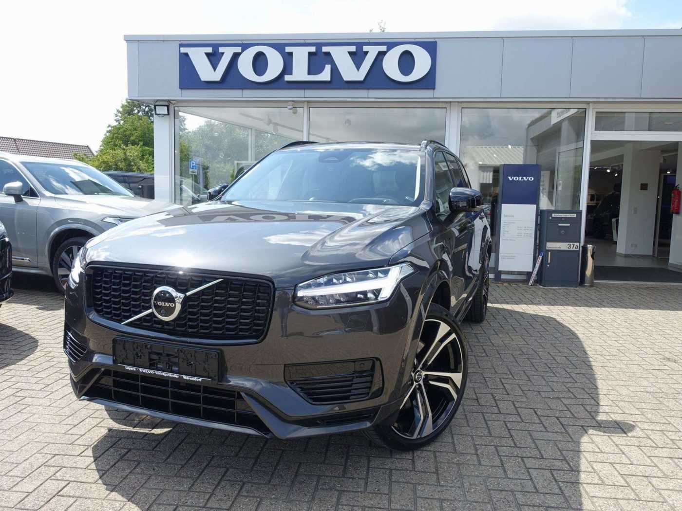 Volvo  Ultra Dark T8 AWD/360°/HeadUP//B&W/Massage