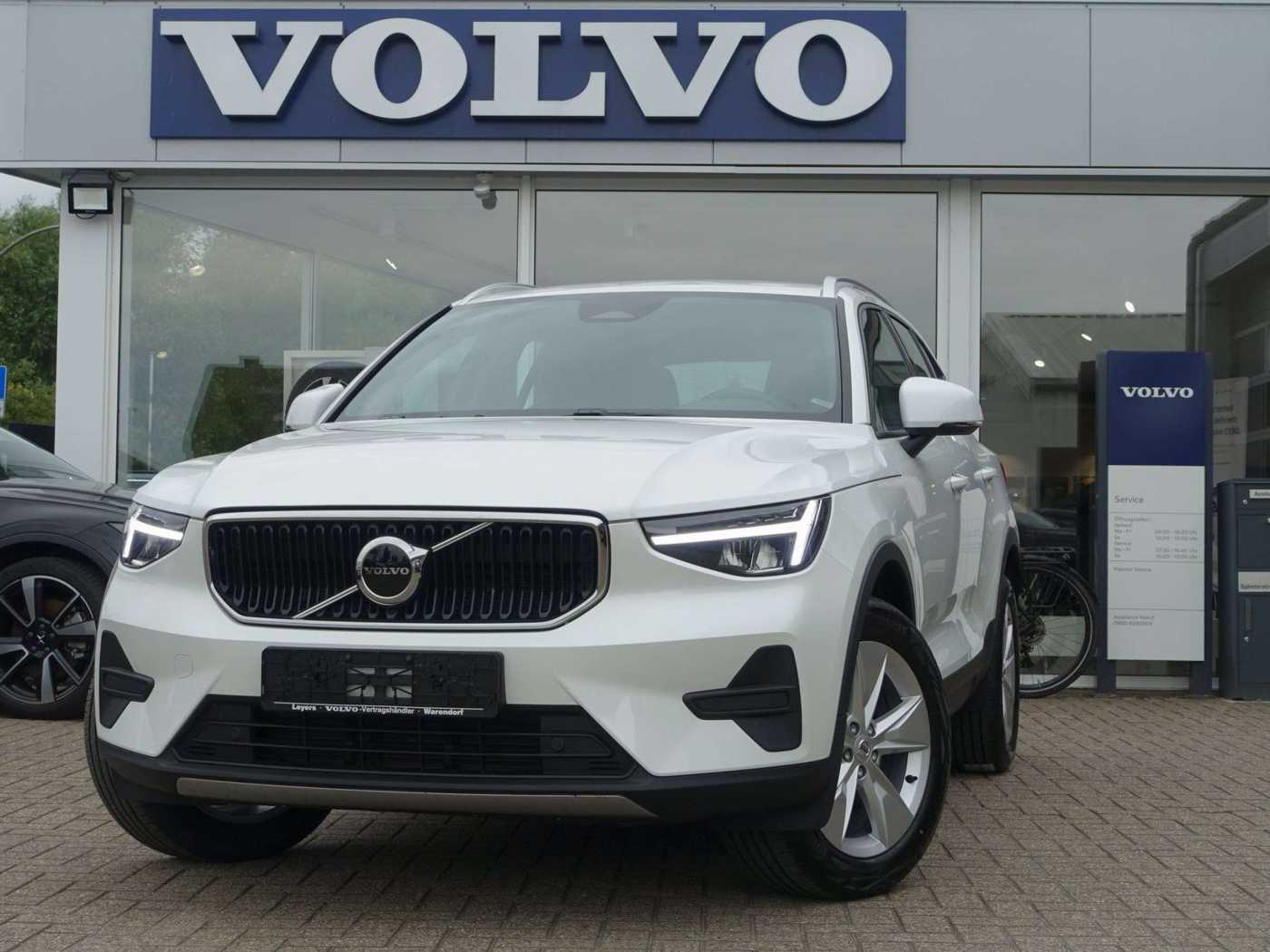 Volvo  Core B3 Mild-Hybrid/Kamera/Pilot/Memory/LED