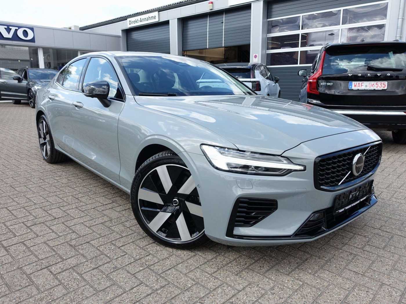Volvo  Recharge Ultimate T8 AWD/Massage/360°/B&W