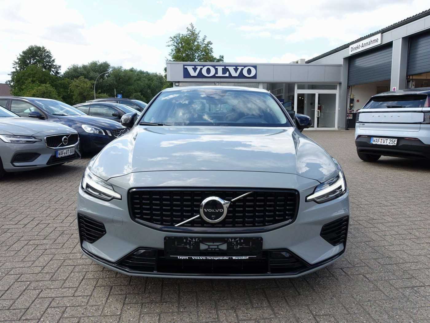 Volvo  Recharge Ultimate T8 AWD/Massage/360°/B&W