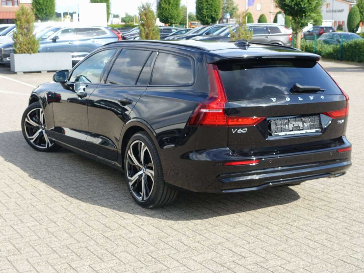 Volvo  Plus T6 AWD Plug-in Hybrid/Pano/360°/AHK