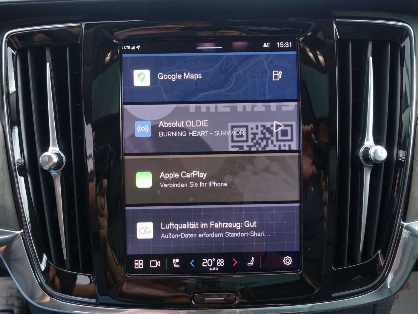 Volvo  Recharge Ultimate T8 AWD B&W/HUD/SHD/360°