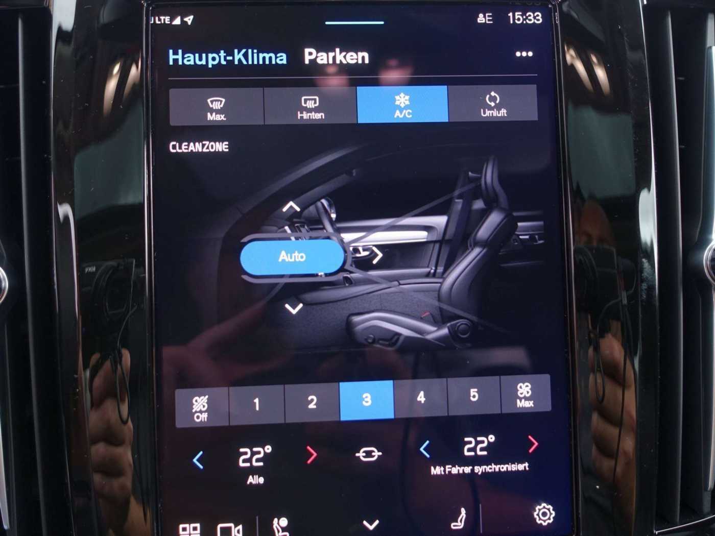 Volvo  Recharge Ultimate T8 AWD B&W/HUD/SHD/360°