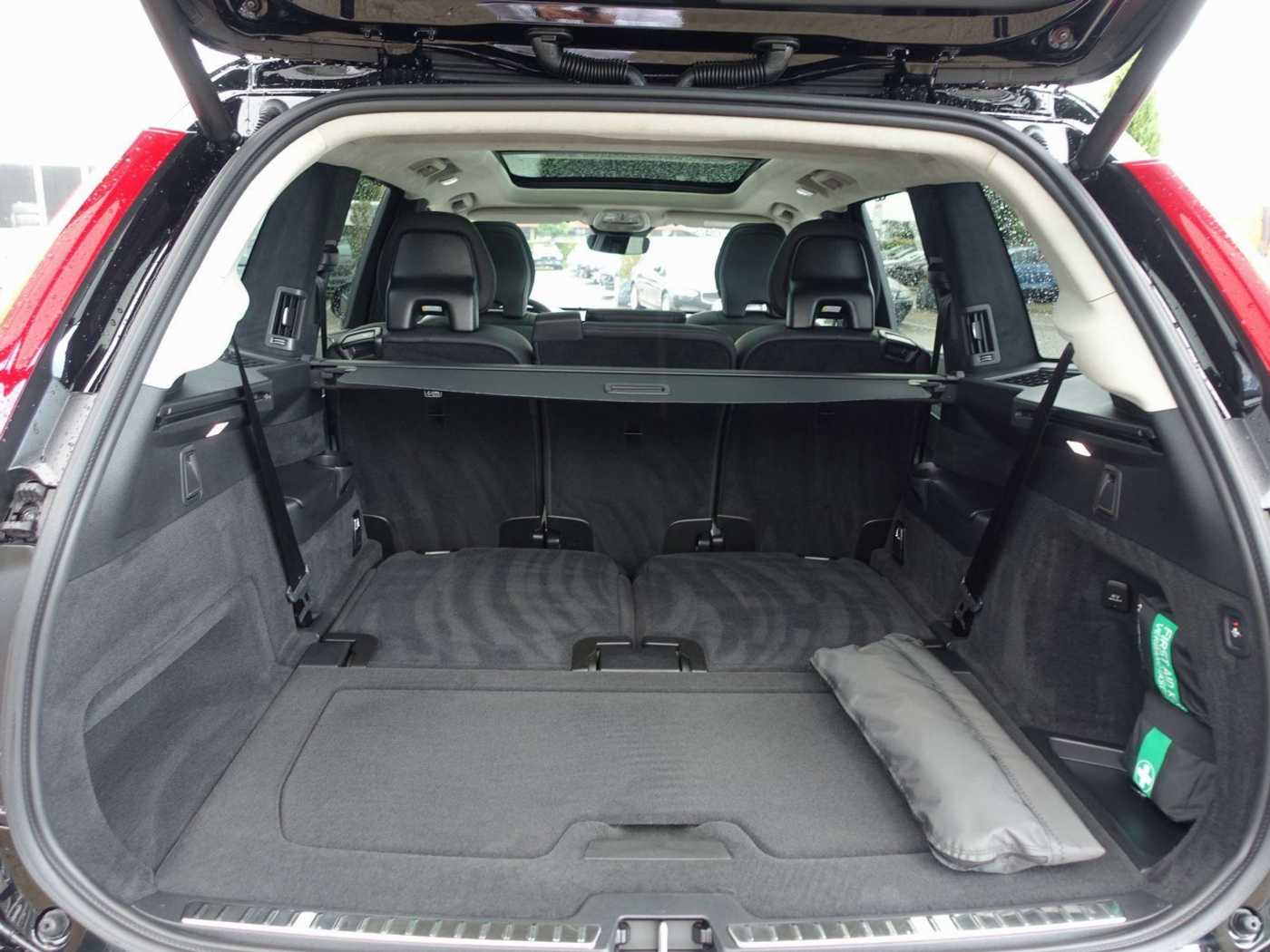 Volvo  Recharge Ultimate T8 AWD/360°Cam/AHK/Pilot