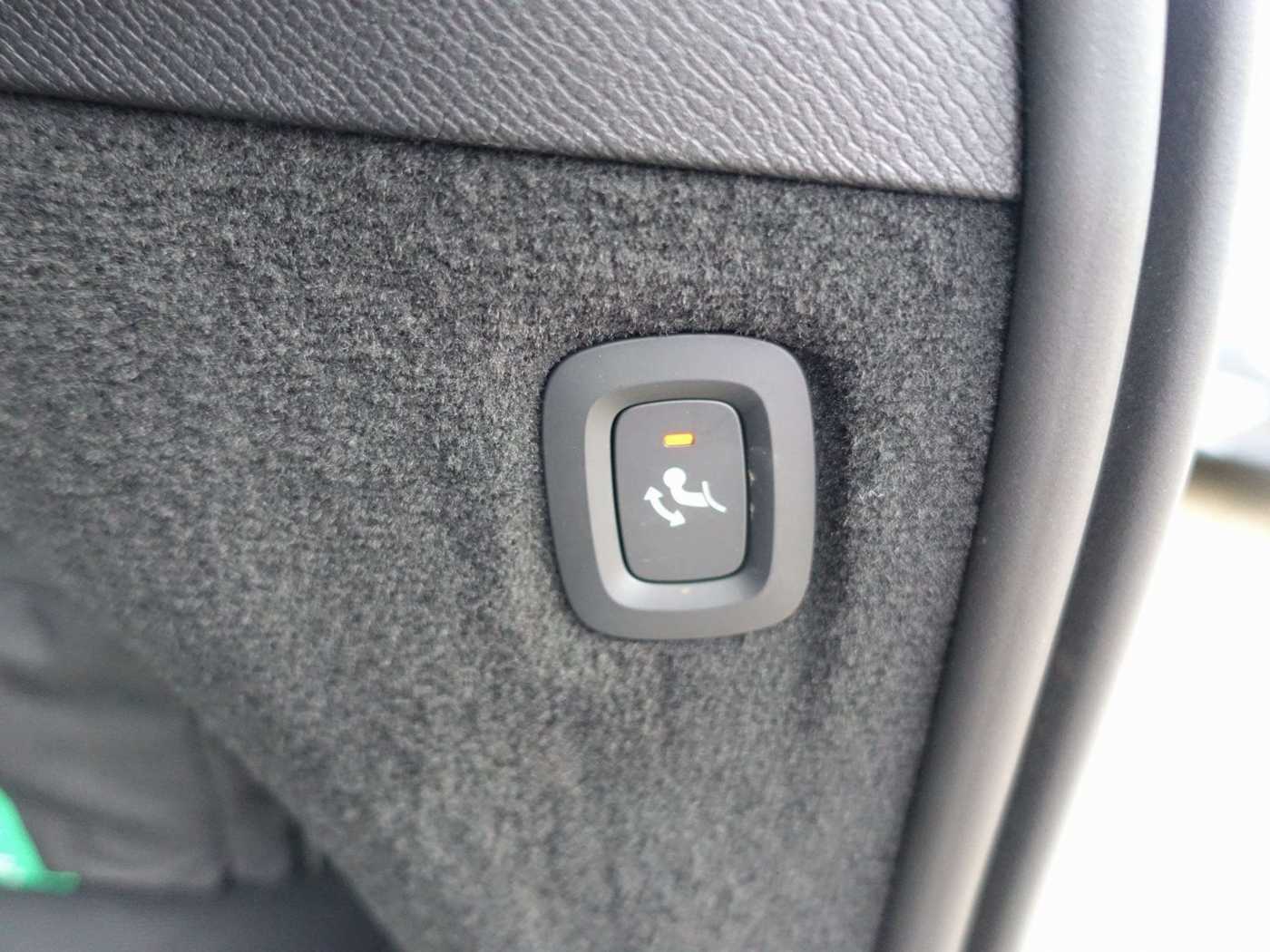 Volvo  Recharge Ultimate T8 AWD/360°Cam/AHK/Pilot